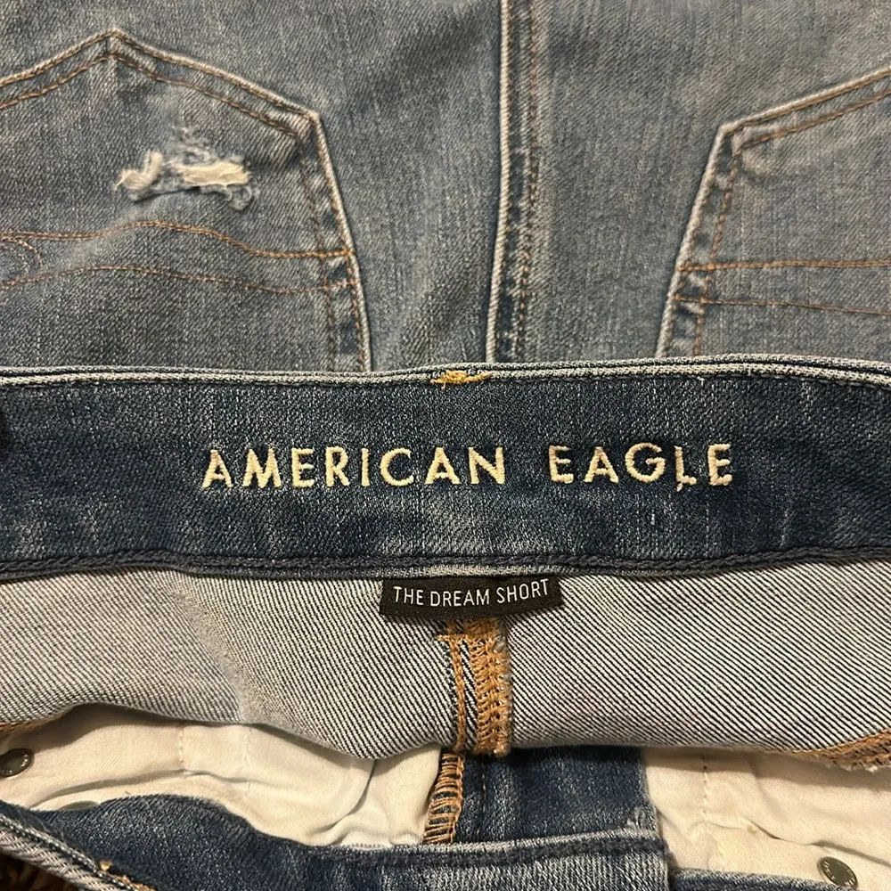 American Eagle Curvy Midi Jean Shorts Size 6 - Image 4