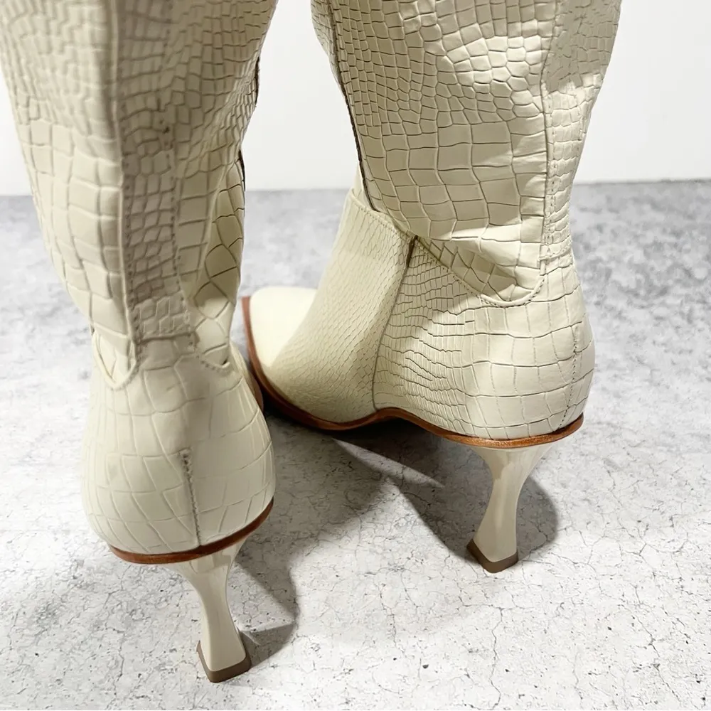 Free People x Vicenza Friday Fever Heel
Boots Ivory Embossed EU 41 US 10 NEW - Image 5