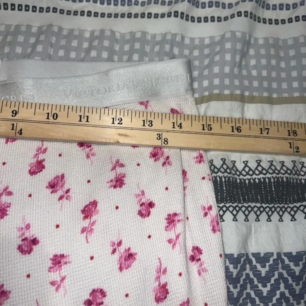 Victoria's Secret Pink Rose Thermal Pajama Top‎ and Bottom Size M Short - Image 2