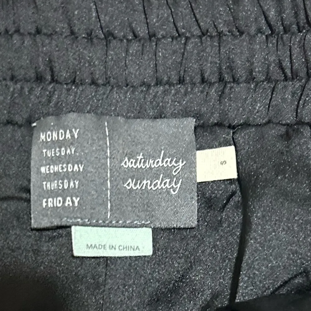 Anthropologie Saturday Sunday Black Sequin Jogger Pants Size Small - Image 5