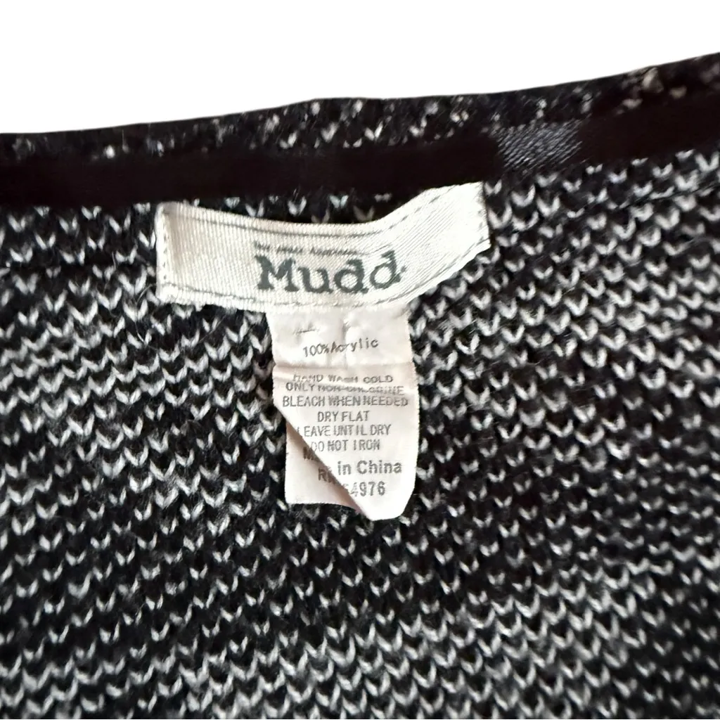 Vintage Y2K Mudd Aztec Pattern Poncho Sweater Cardigan Size Medium - Image 4