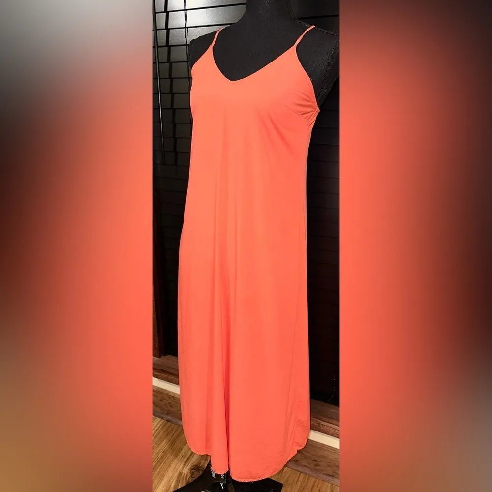 Old Navy Summer Dress Salmon Spaghetti Straps EUC - Image 2
