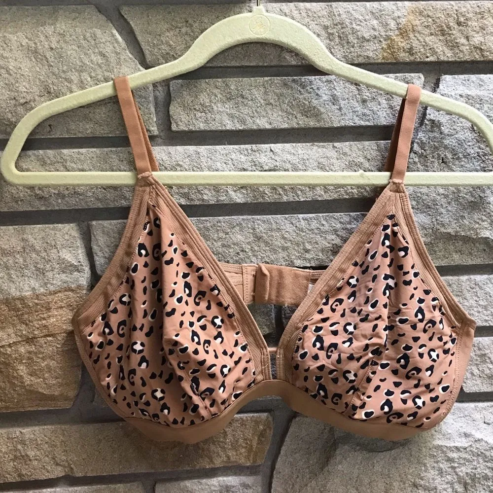 LIVELY Women's Leopard Print Mesh Trim Bralette - Image 3