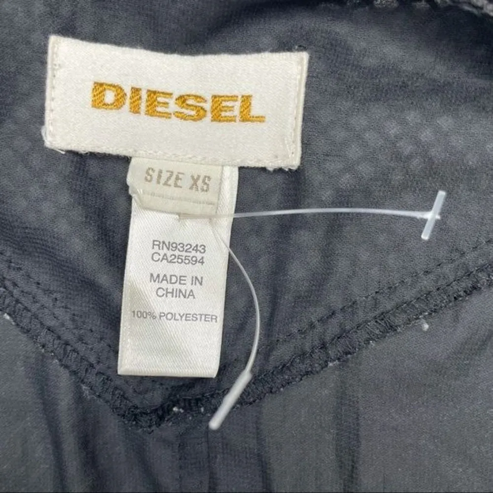 Diesel black mesh tank top shirt Size x small zipper front detail cowl neck - Image 4