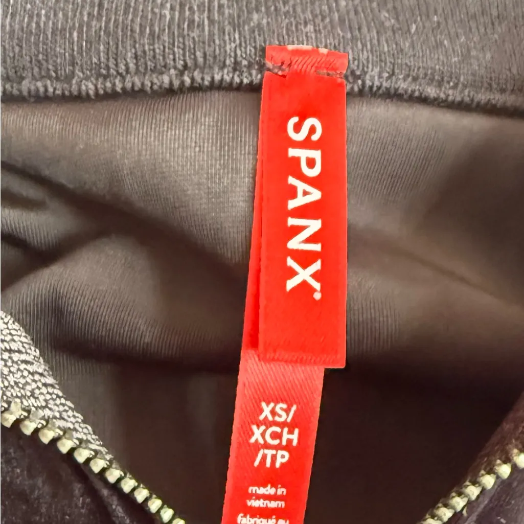 Spanx Tops Spanx Black Velvet Half-Zip Pullover size xs - Image 3