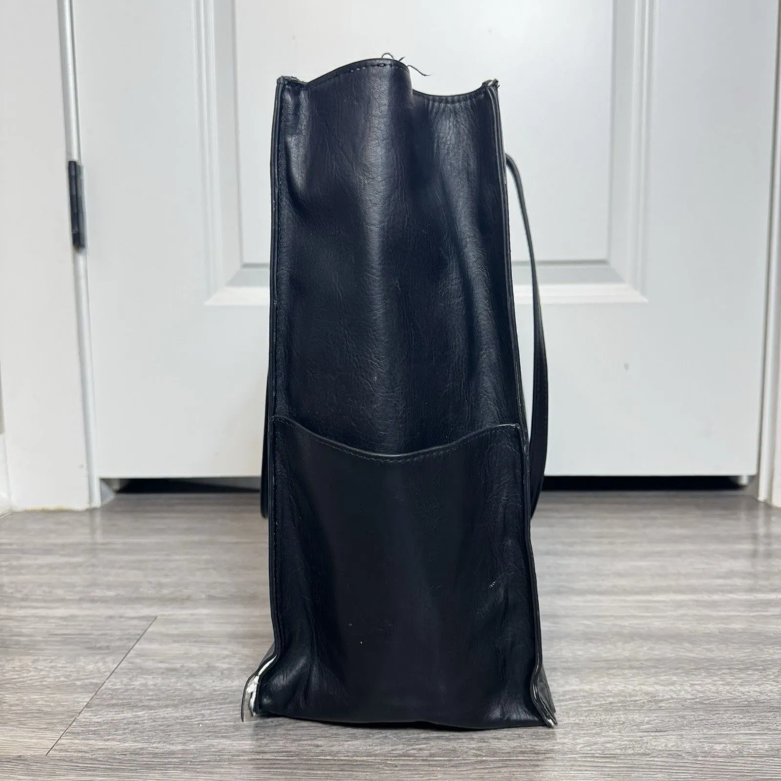 Beis The Large Work Tote Black Faux Leather Vegan Classic Upscale Minimalist 17” - Image 3