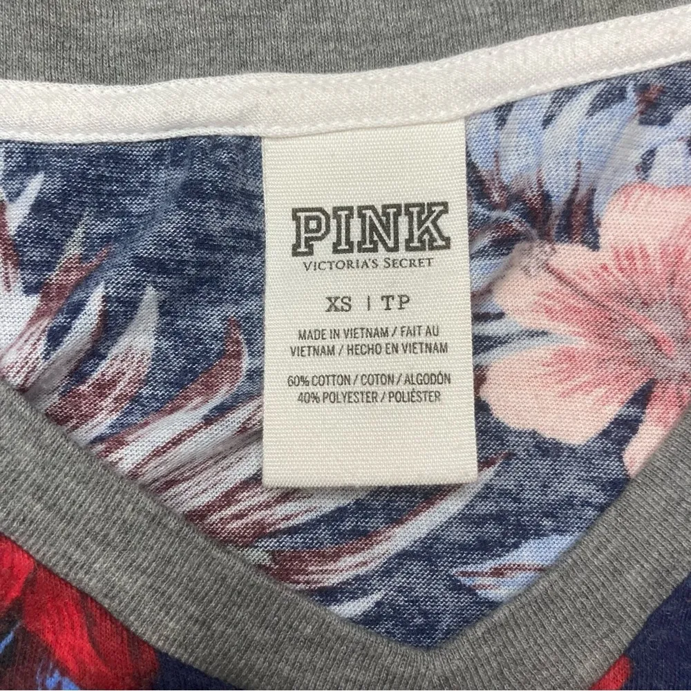 Vintage Y2K Victoria’s Secret Pink Sequin T-Shirt Size XS - Image 3