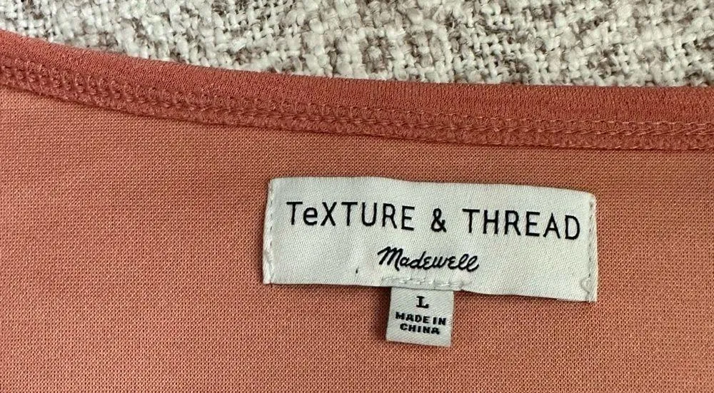 Madewell Texture & Thread Crepe Wrap Top In Dried Coral - Image 3