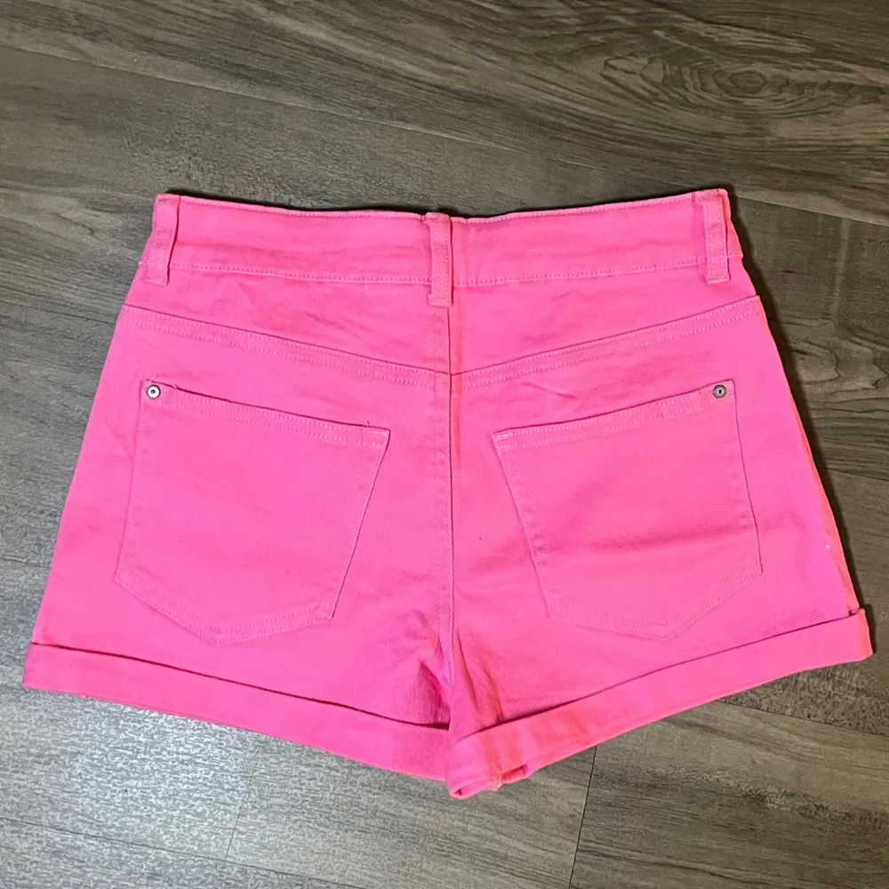Hot pink denim shorts Size 6 - Image 2
