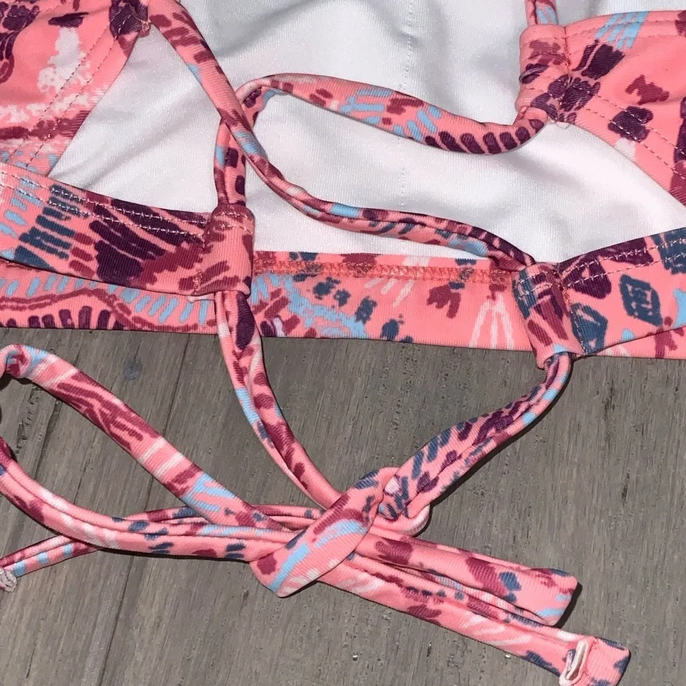 Lavish Pink Geometric Print Women's Bralette Criss Cross Bikini Swim Top L NWT - Image 6