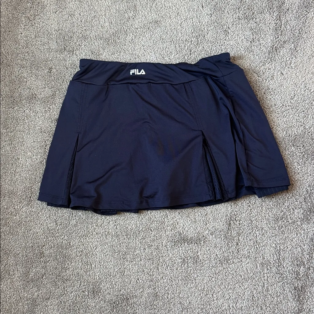 Fila Navy Tennis Skort SIZE M - Image 4