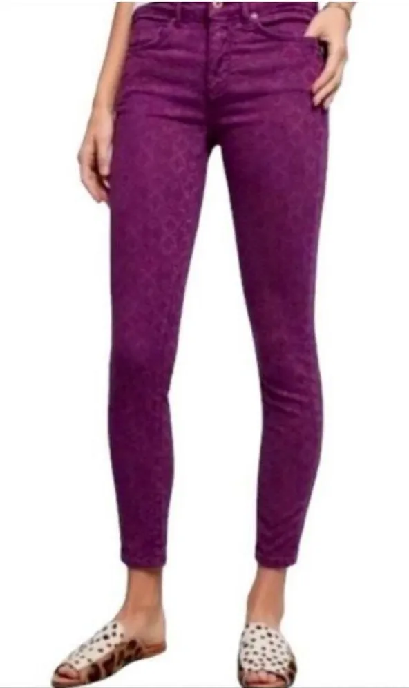 Pilcro and the Letterpress textured embossed 28 Script pants - Image 1