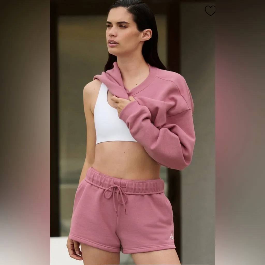 ALO Yoga NWT Accolade Short in Pink Wild Rose Size M - Image 5