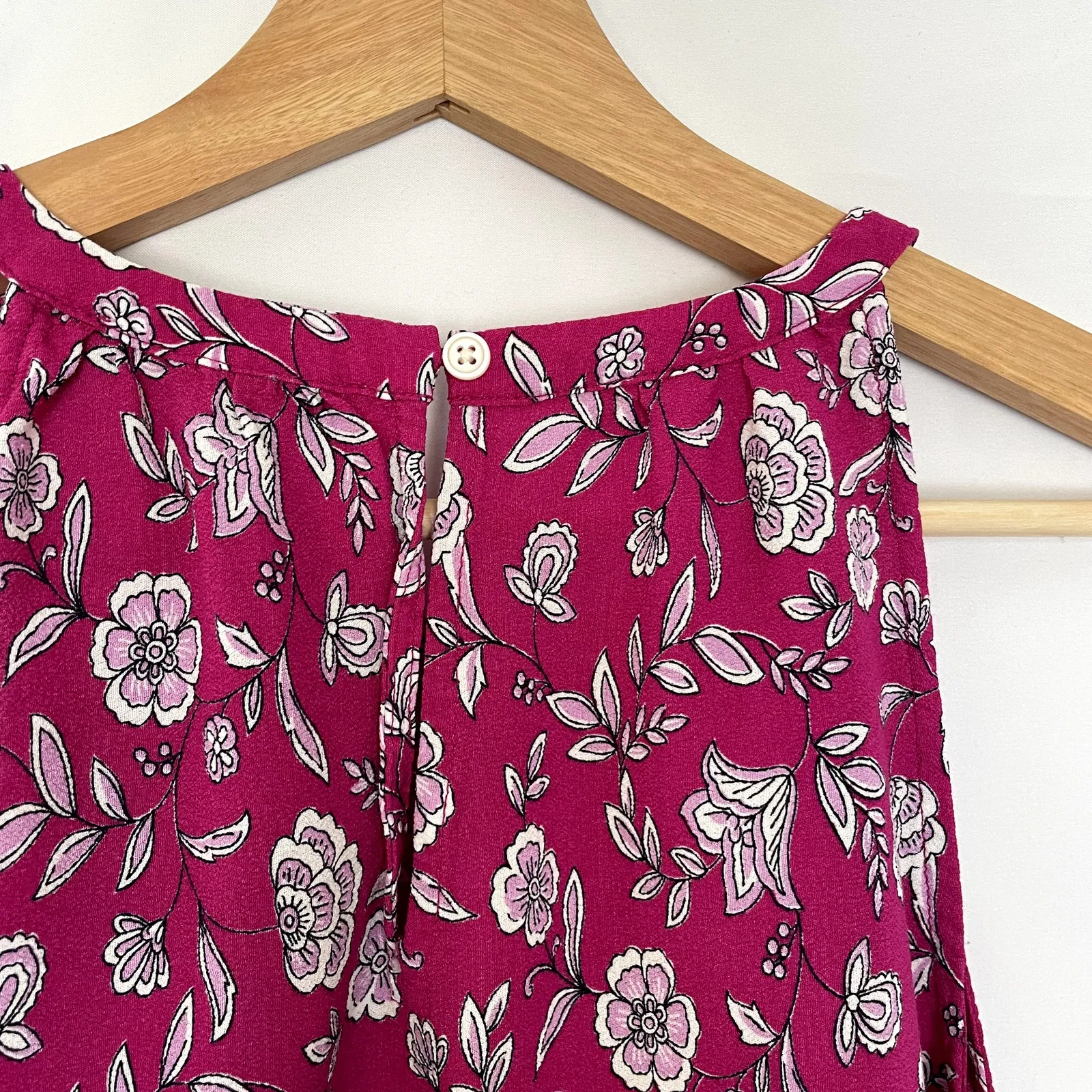 LOFT floral halter neck summery top rayon women's L beautiful lightweight pink - Image 7