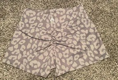 Ryderwear Adapt Scrunch Bum Shorts - Image 2