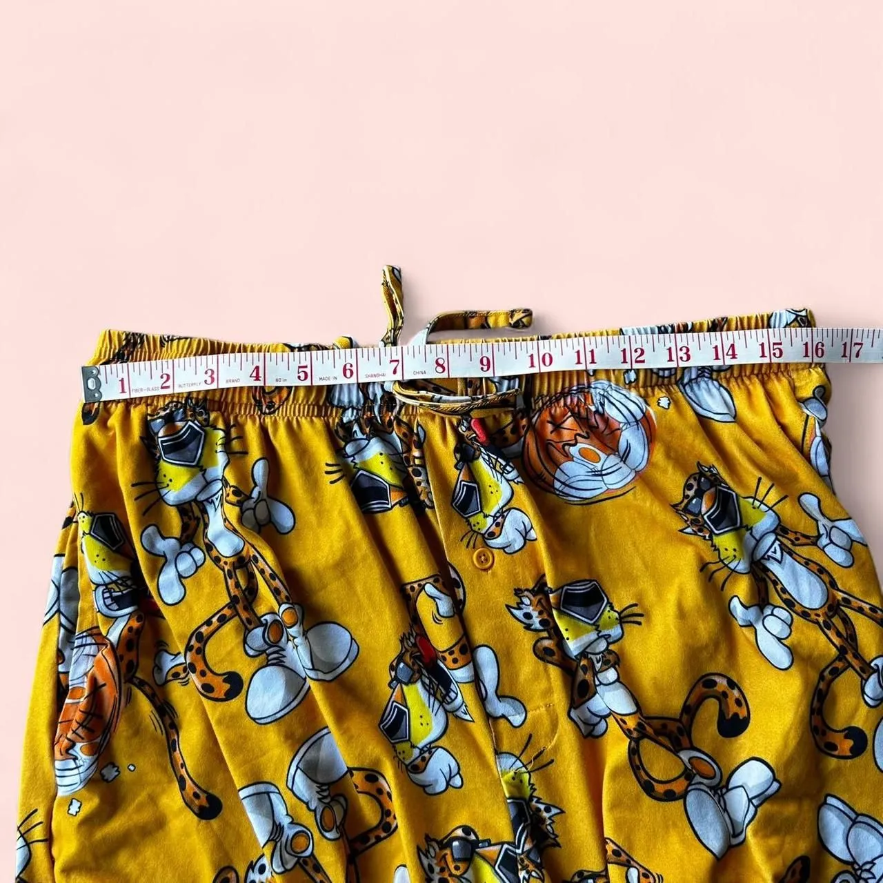 Chester the Cheetah Cheeto pajama pants Yellow Size L - Image 4