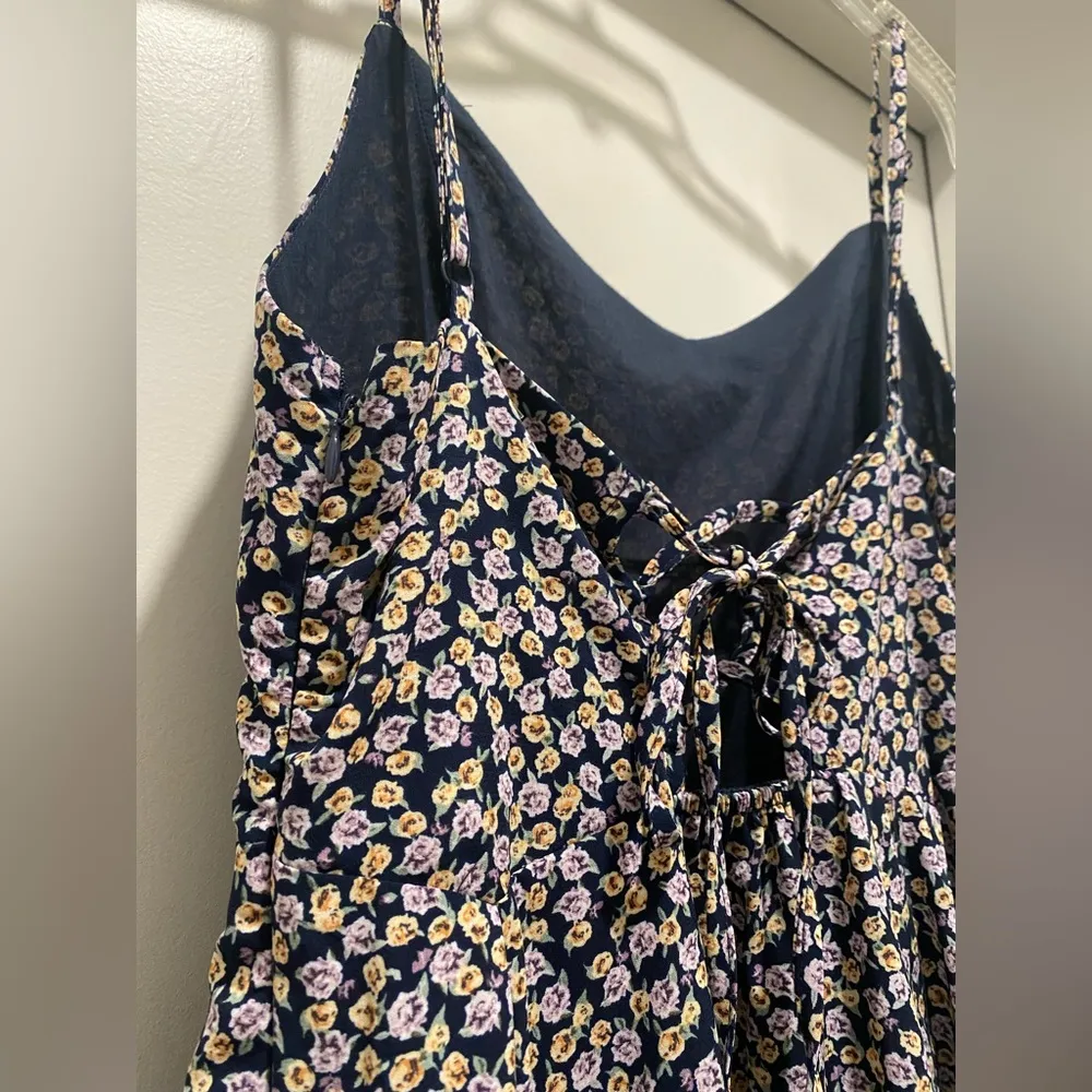 NWT  90s Inspired Floral Summer Mini Dress With Criss Cross Tie Back - Image 6