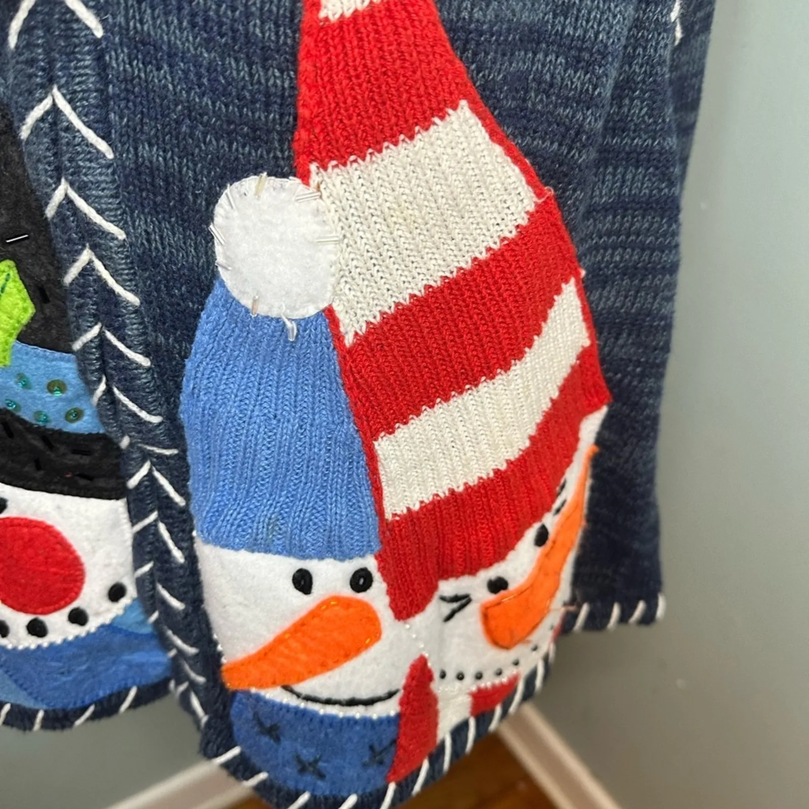 Carolina Colours Christmas Snowman Sweater Vest – Holiday Cheer Blue Size XL - Image 5