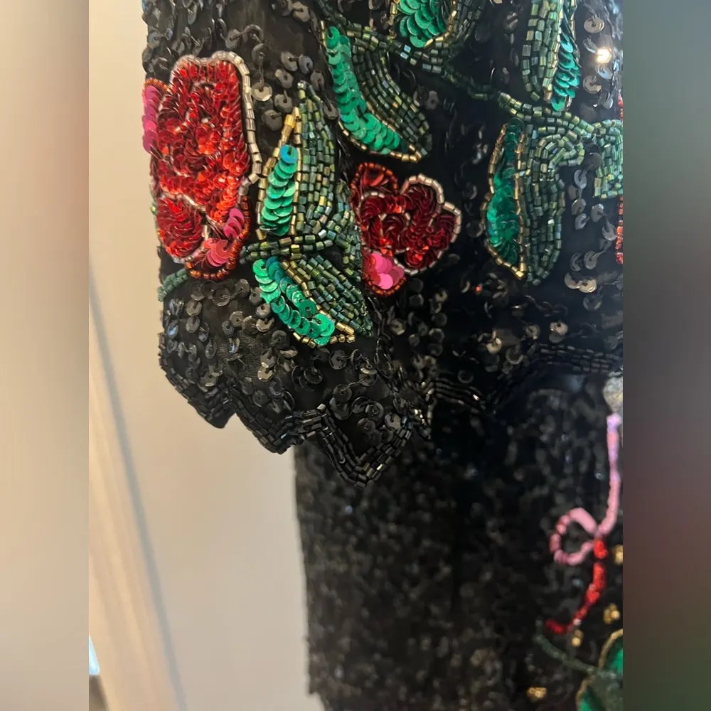 Vintage Laurence Kazar Sequined Silk Top New Year Champagne Roses Blouse EUC - Image 7