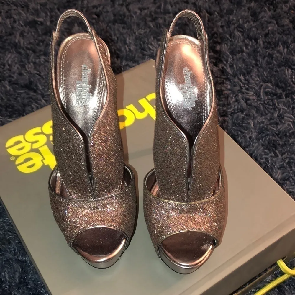 CHARLOTTE Russe Cookie Heels. Glitter bronze. Size 6 - Image 4