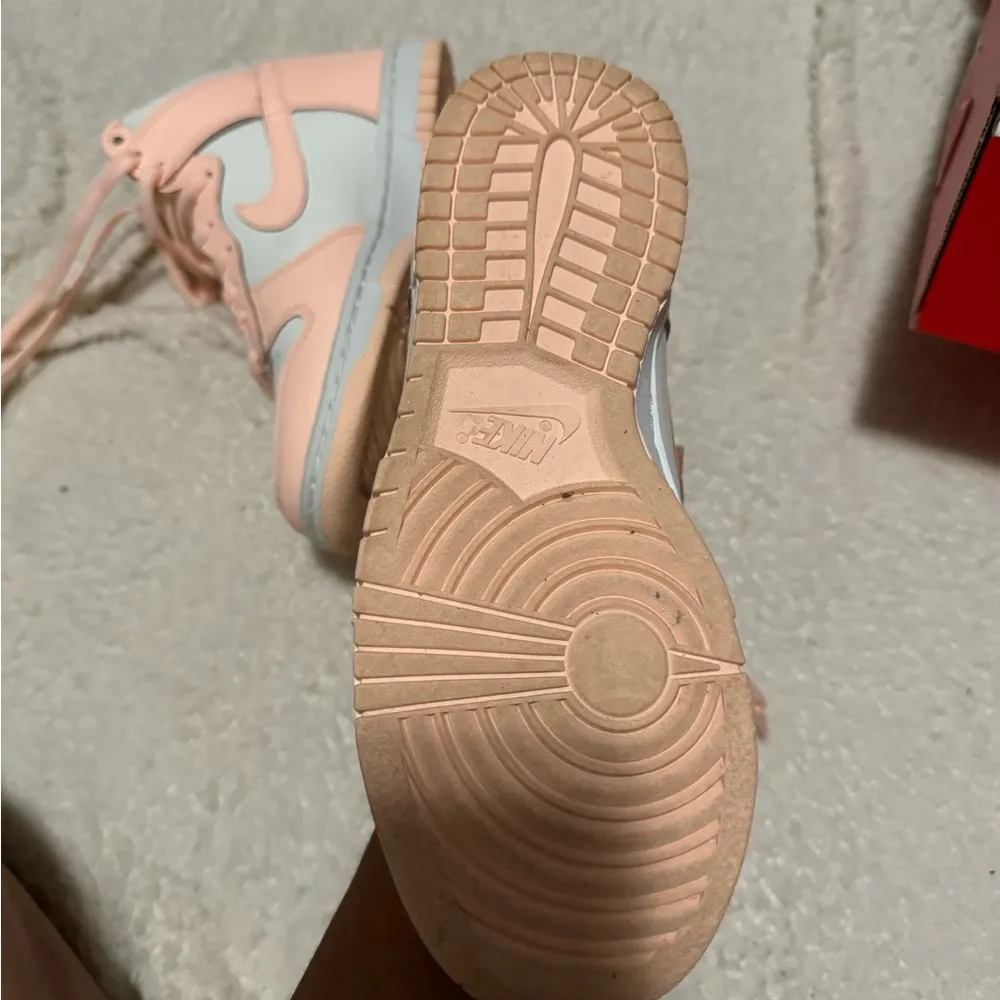 Nike dunk high light pink - Image 3