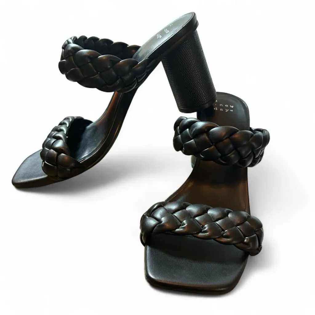 Women’s Black Braided Sandals – Size 7 | Chunky Round Heel Like New | a. New Day - Image 3