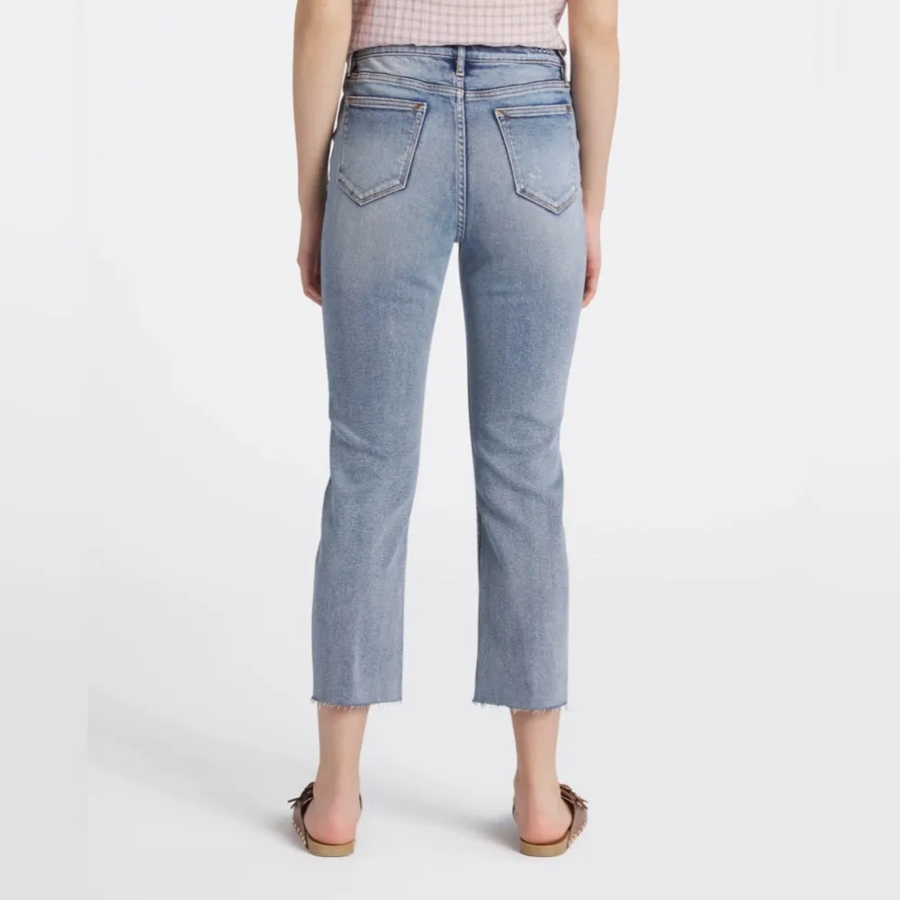 Vigoss (24) Hige Rise NWT Stevie Straight Crop, Raw Hem, light wash - Image 14