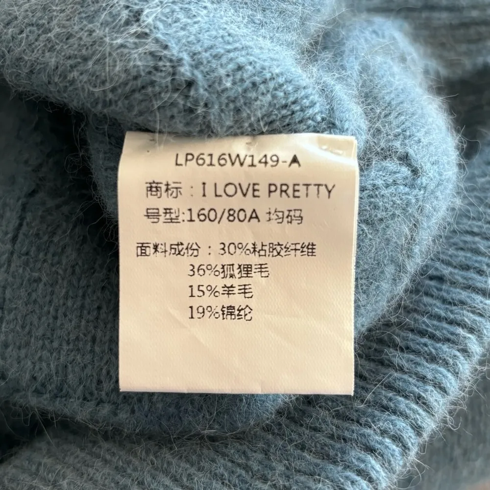 Women's I Love Pretty blue designer boat neck fox fur blend sweater osfm Size undefined - Image 8