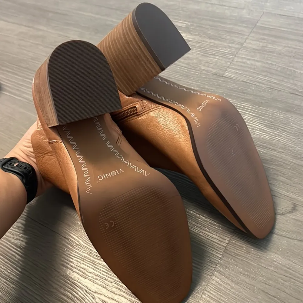 Vionic Lyssa Booties Brown Leather Stacked Heel USA 9.5 - Image 8