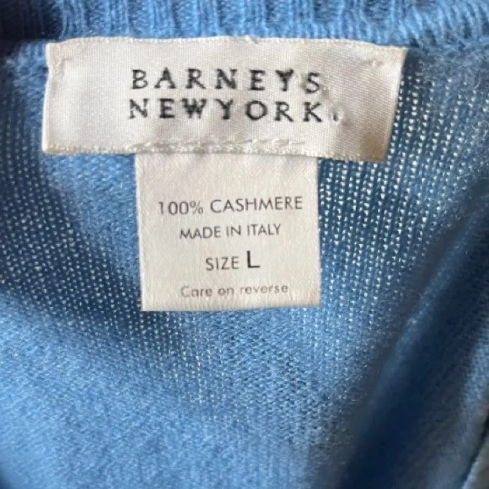 Barney’s New York vintage cashmere button up cardigan size L - Image 2