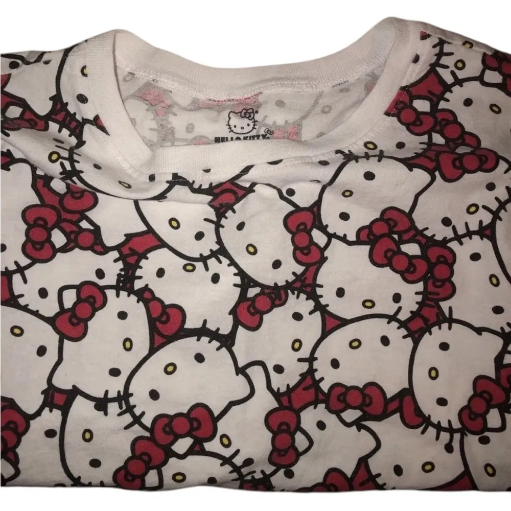 Hello Kitty Graphic T - Image 6