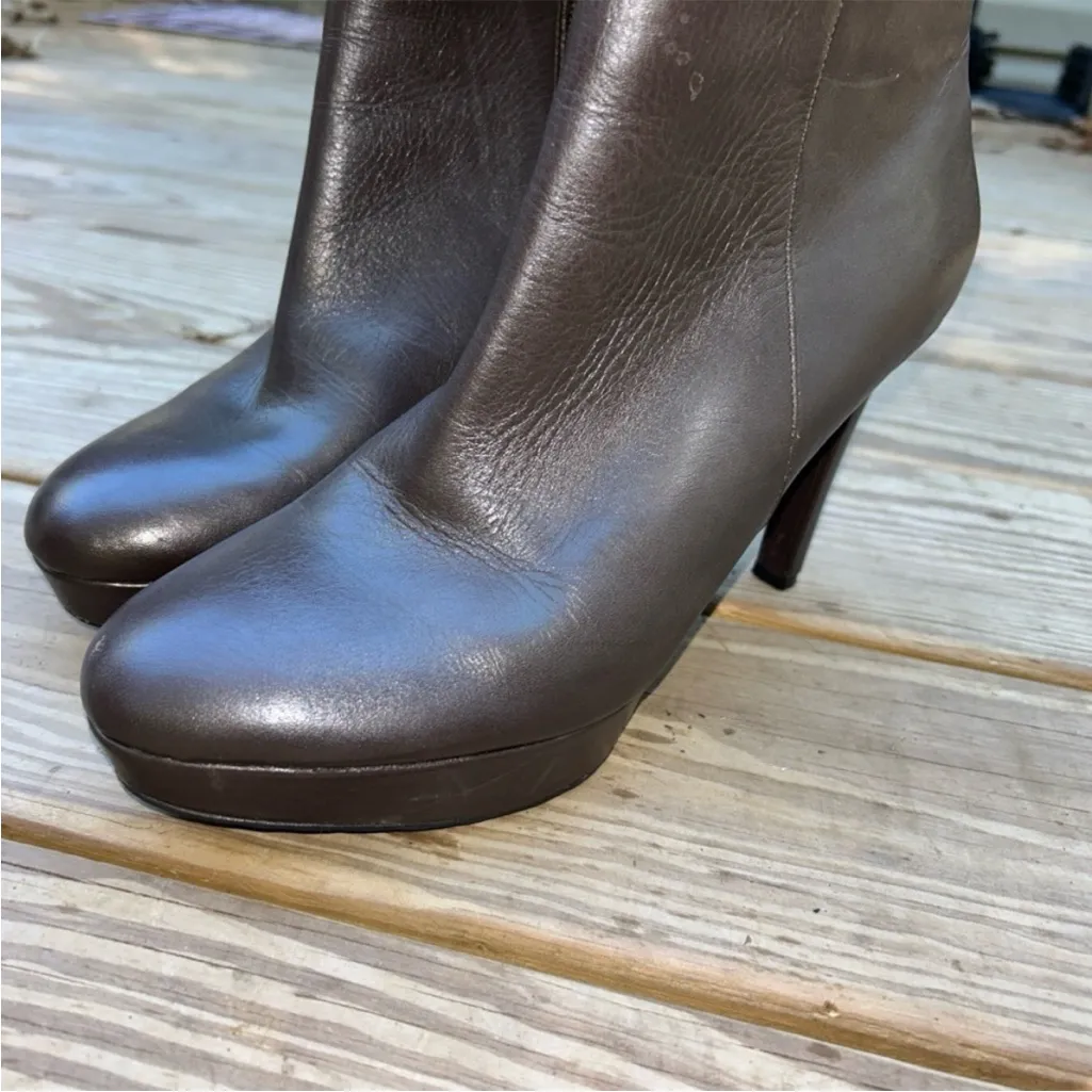 Women’s Rockport Adidas Adiprene Brown Leather Booties Ankle Boot Shoes Size 8.5 - Image 2