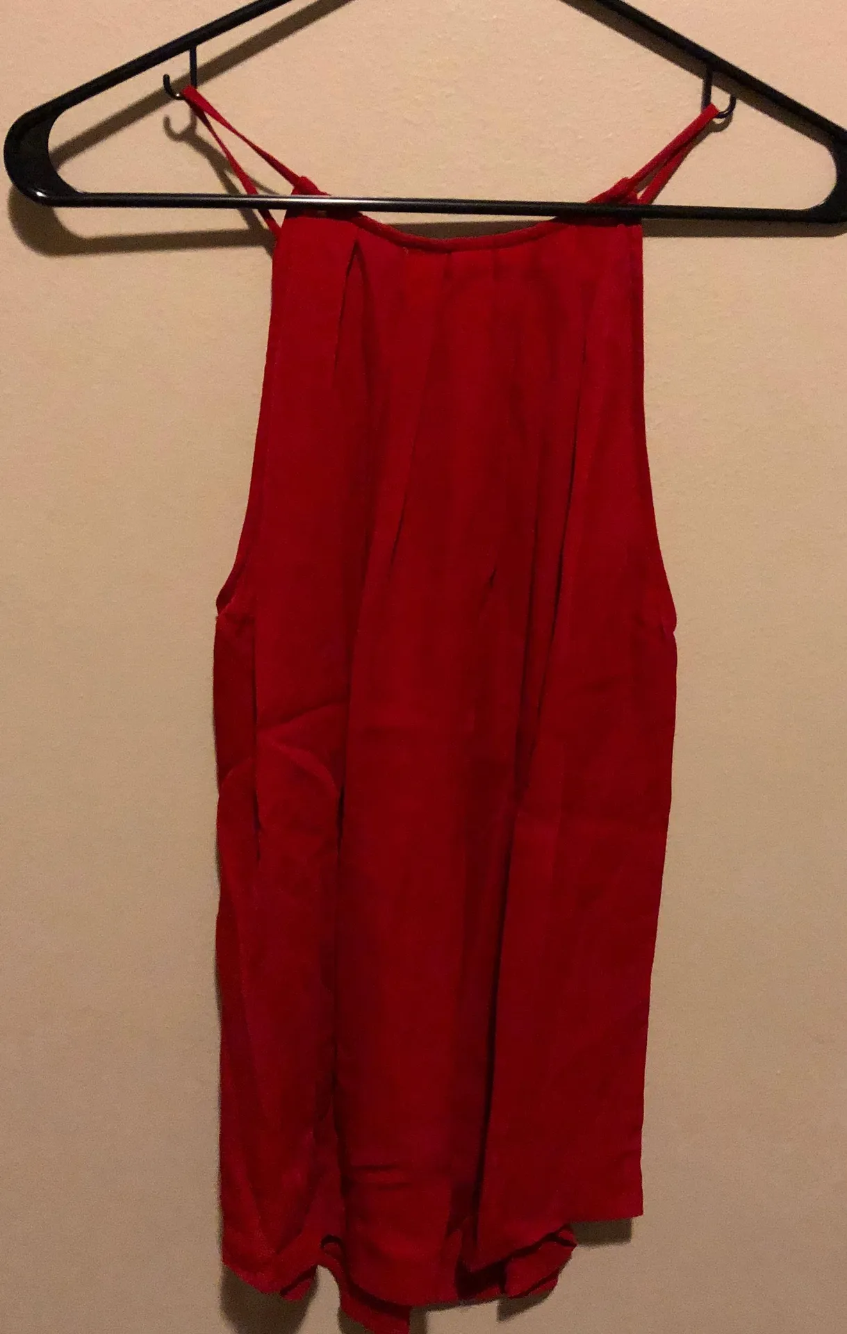 NWOT Gorgeous Red  Silk Tank Top Shirt M - Image 6