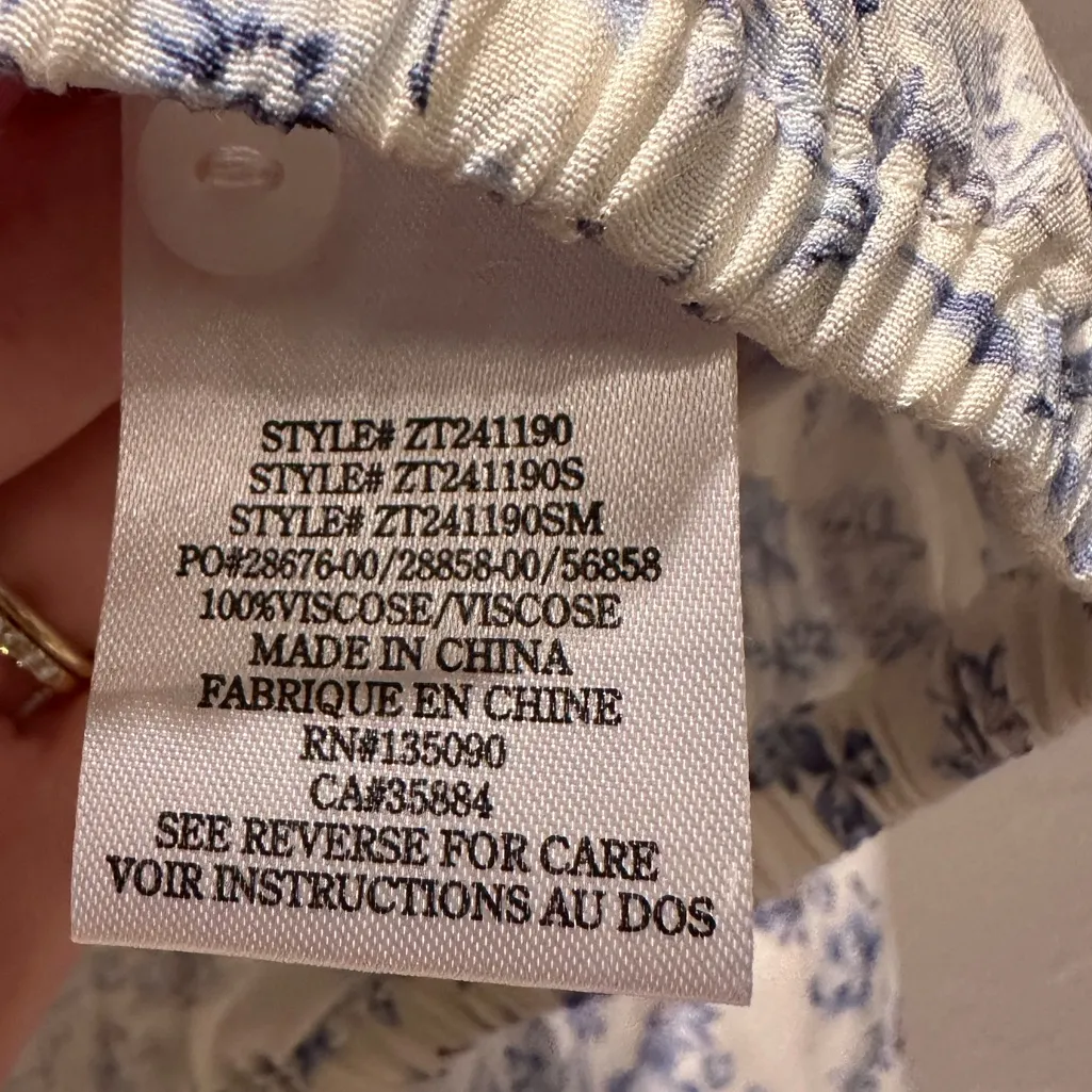 Z Supply Nylah Tropez Blue White Floral‎ Long Sleeve Top Size XS - Image 6