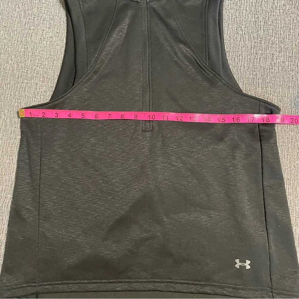 Under Armour Women’s Hooded Vest - Image 12