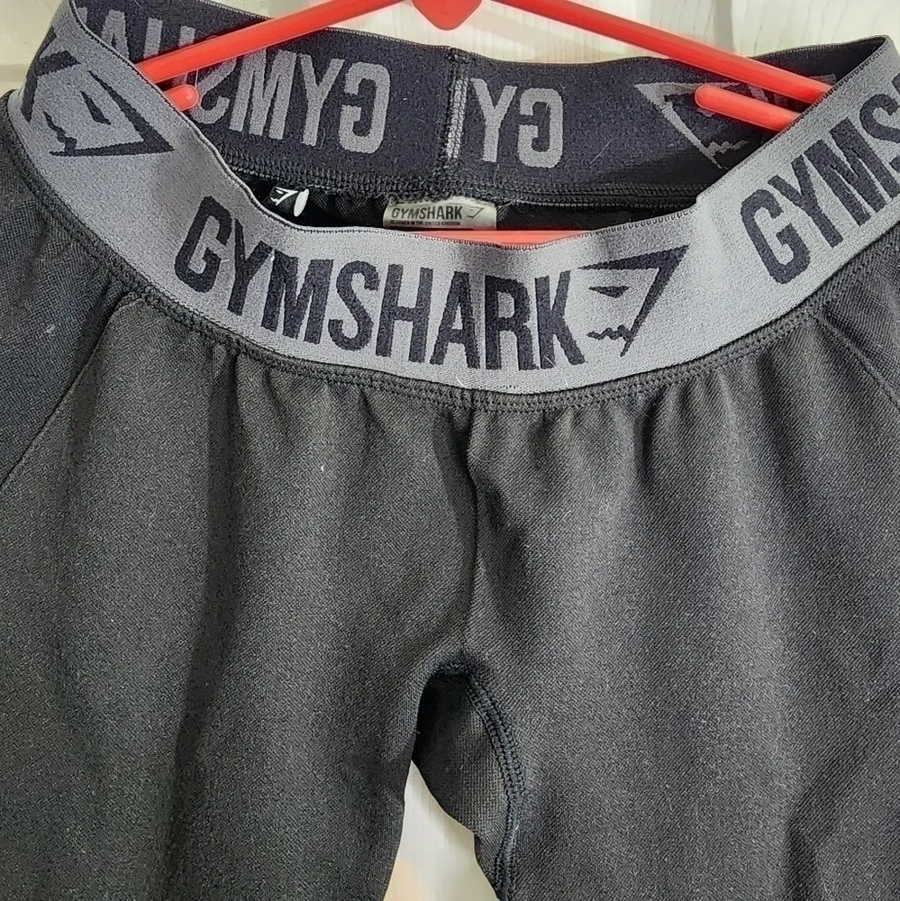 Gymshark cropped black leggings wide exposed elastic size S - Image 3