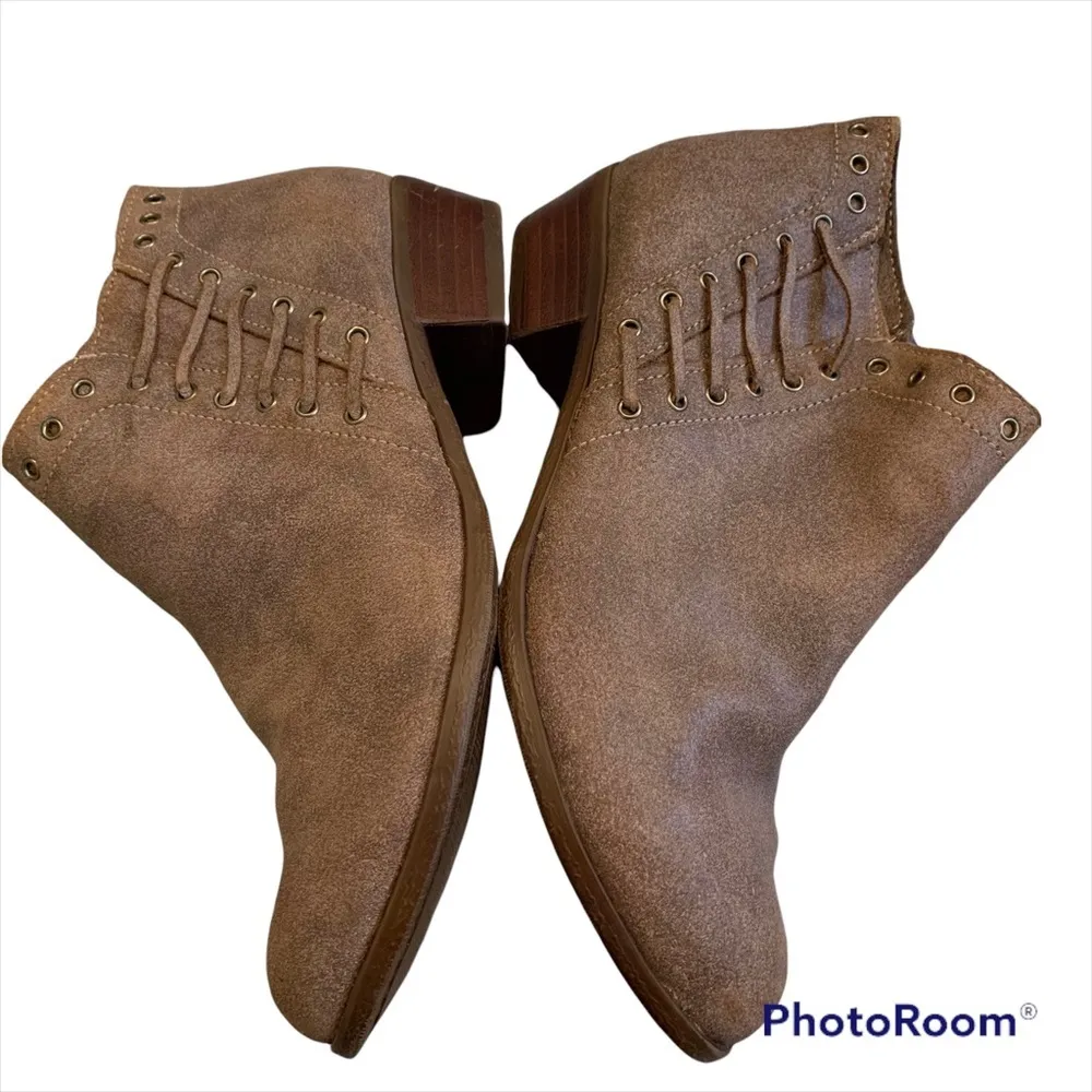 Minnetonka Brenna Boot in Vintage Brown - Image 8