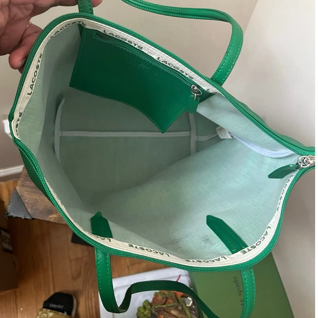 Lacoste Green Concept Vertical Zippered Tote Bag - Image 5