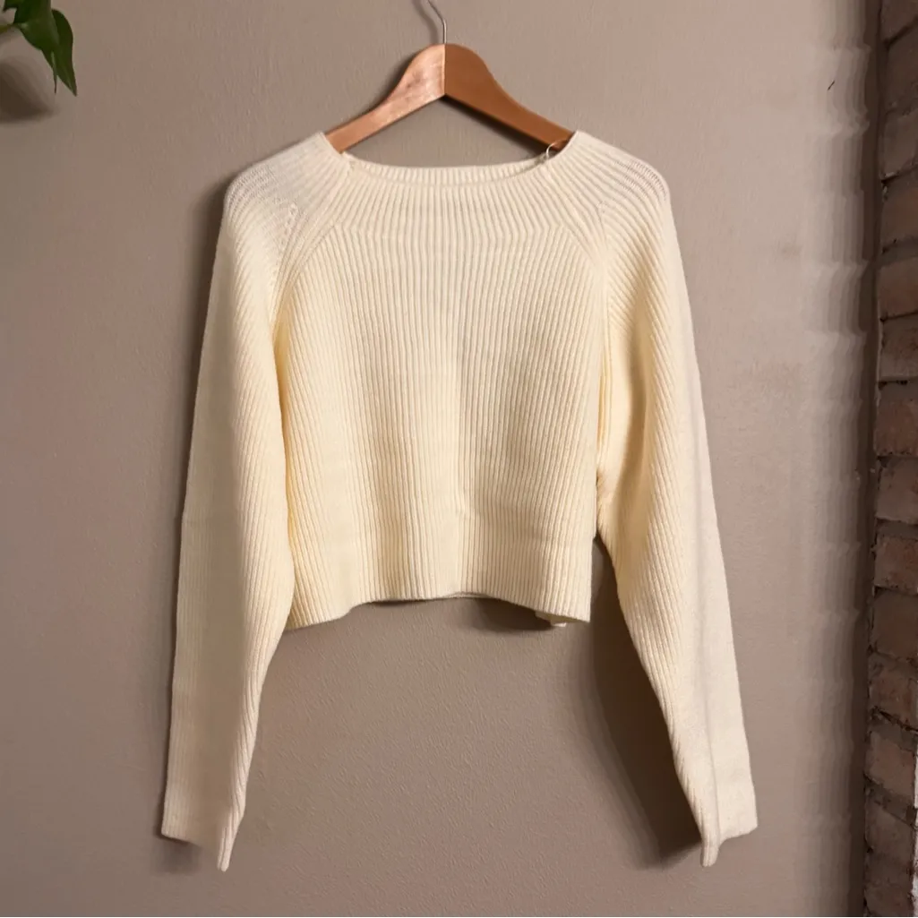 MABLE Lorena Cropped‎ Sweater Size L - Image 2