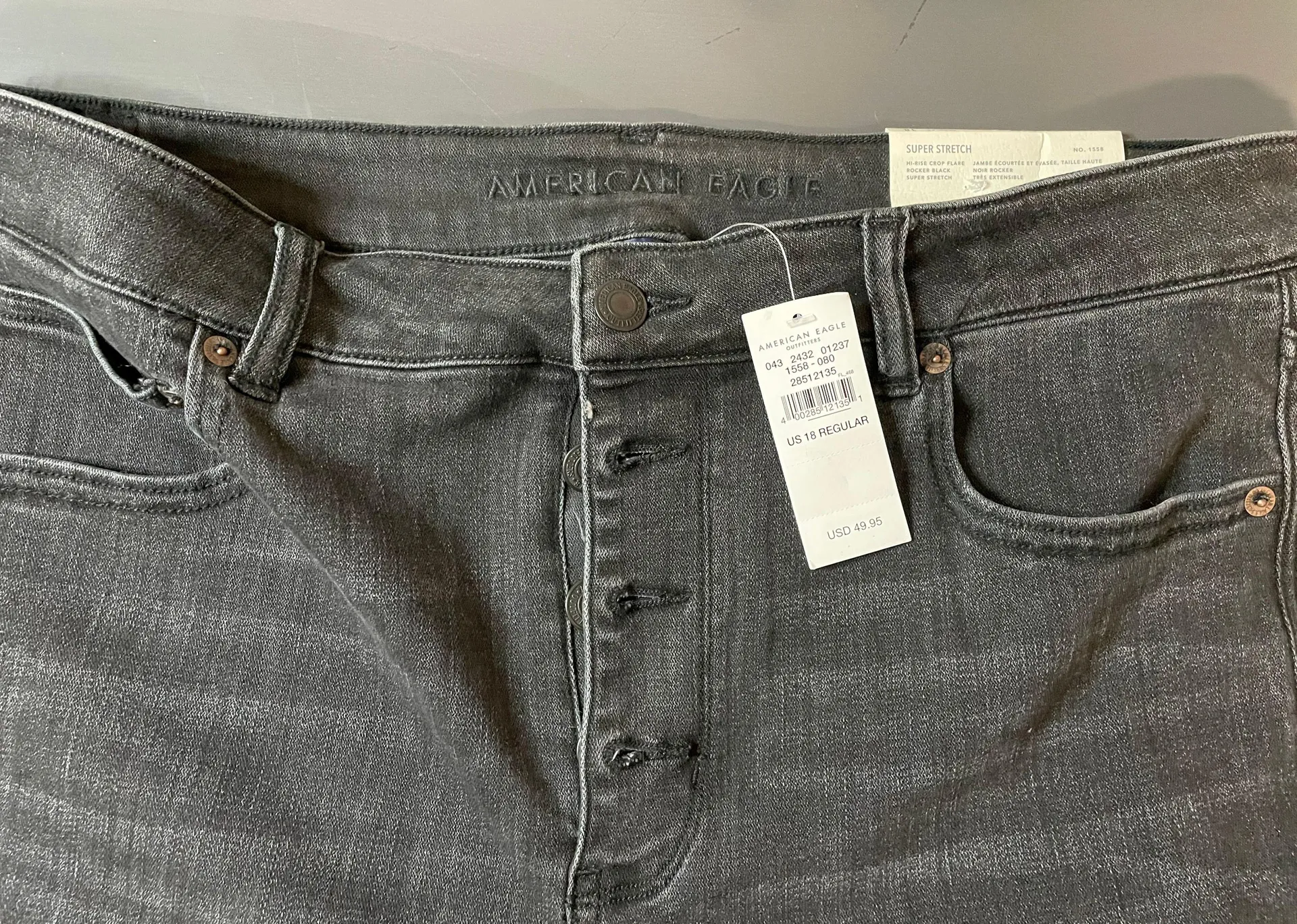 American Eagle Jeans - Image 3