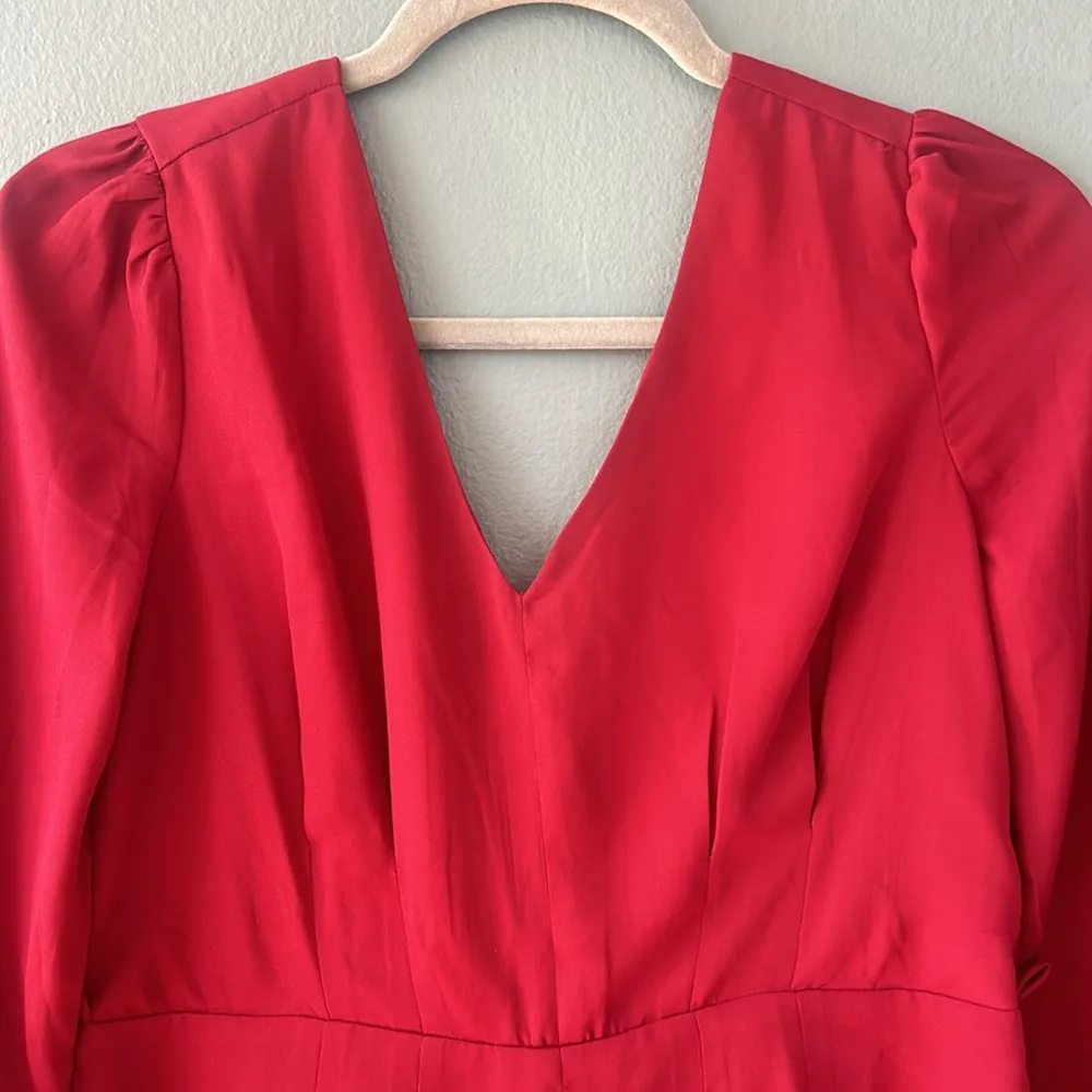 Maroon Romper Shorts Long Sleeve V-neck Women’s Medium - Image 3