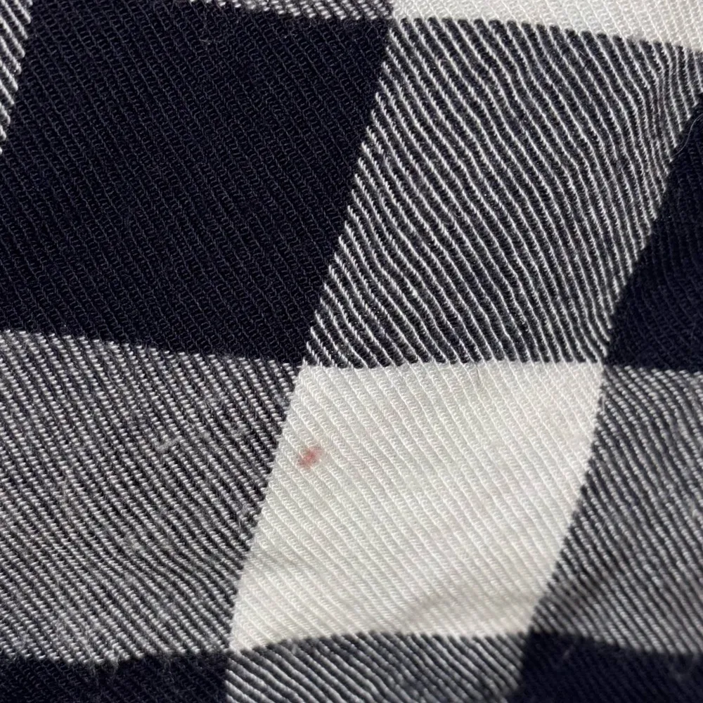 OFF THE SHOULDER BUFFALO CHECK TOP L - Image 4