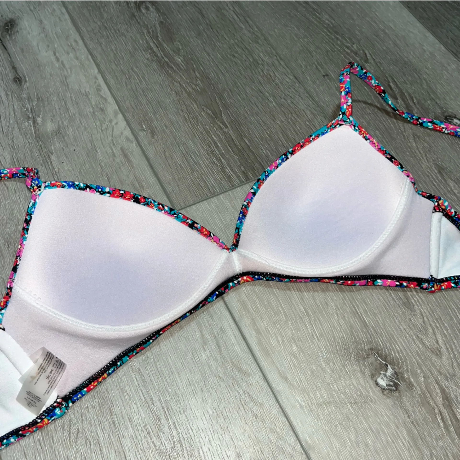 Raisins Sunshine Gypsy Newport floral bikini top M - Image 3