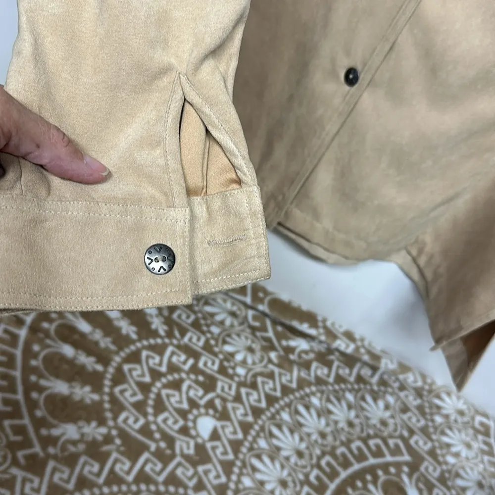 Erin London Shirt Jacket Size L Tan Suedelike Cloth Super Soft - Image 3