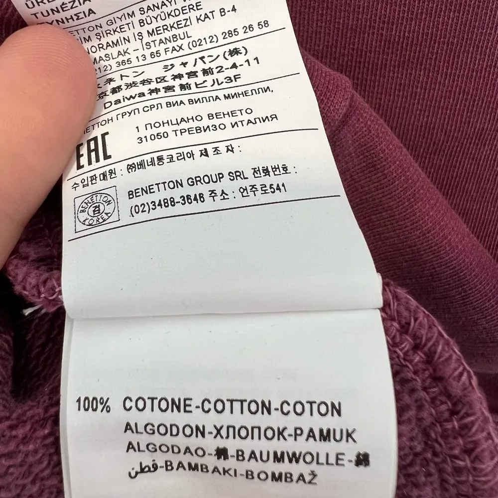 NWOT Benetton Sweatshirt 3/4 Sleeve Maroon Lace trim Tie Back Keyhole Small - Image 7