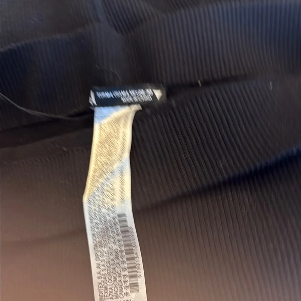 Zara Black Streamlined Leggings - Image 14