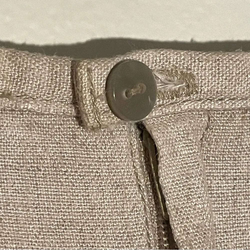 Dockers Recode Elegant Tan Women's Skirt knee length size 12 - Image 6