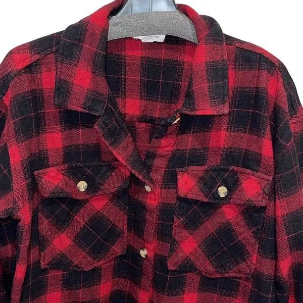BeachLunchLounge Womens Flannel‎ Plaid Button Down Shacket Red Black Size Large - Image 2