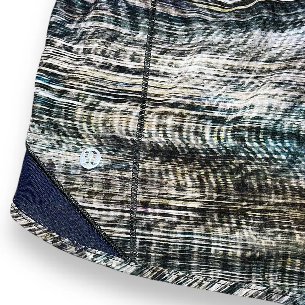 Lululemon  Hotty Hot Short Digital Oasis Grey Multi / True Navy‎ PELOTON - Image 5