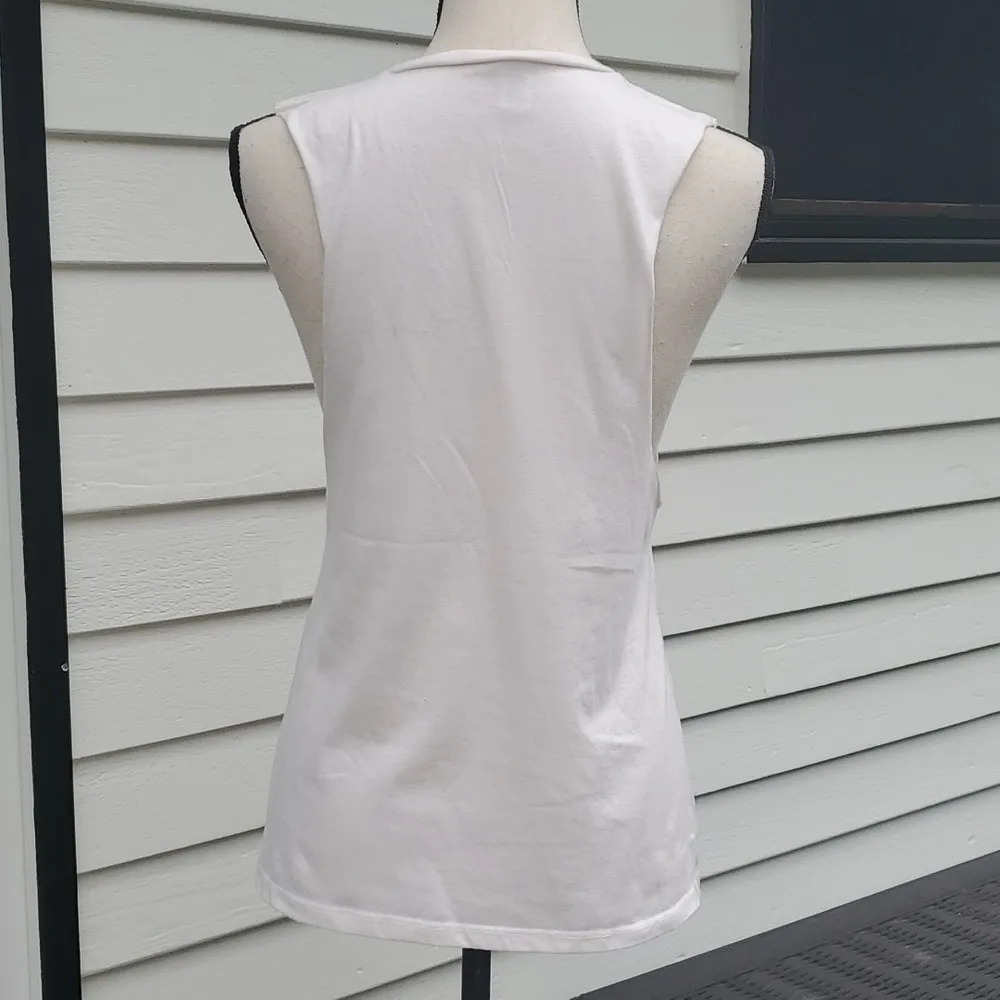 Corner Shop American Flag Peace Sign Graphic Sleeveless Top - Image 4